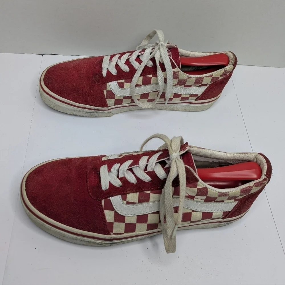 Vans Red Checker Sneaker Shoe 8 Women - Picture 4 of 8